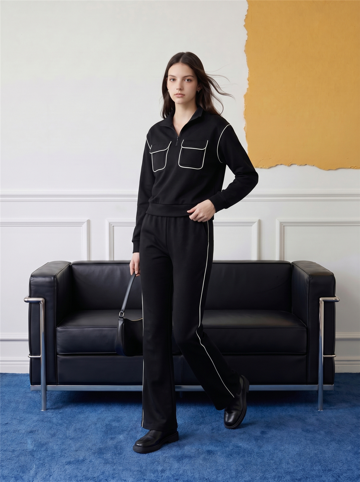 Women's sports suit